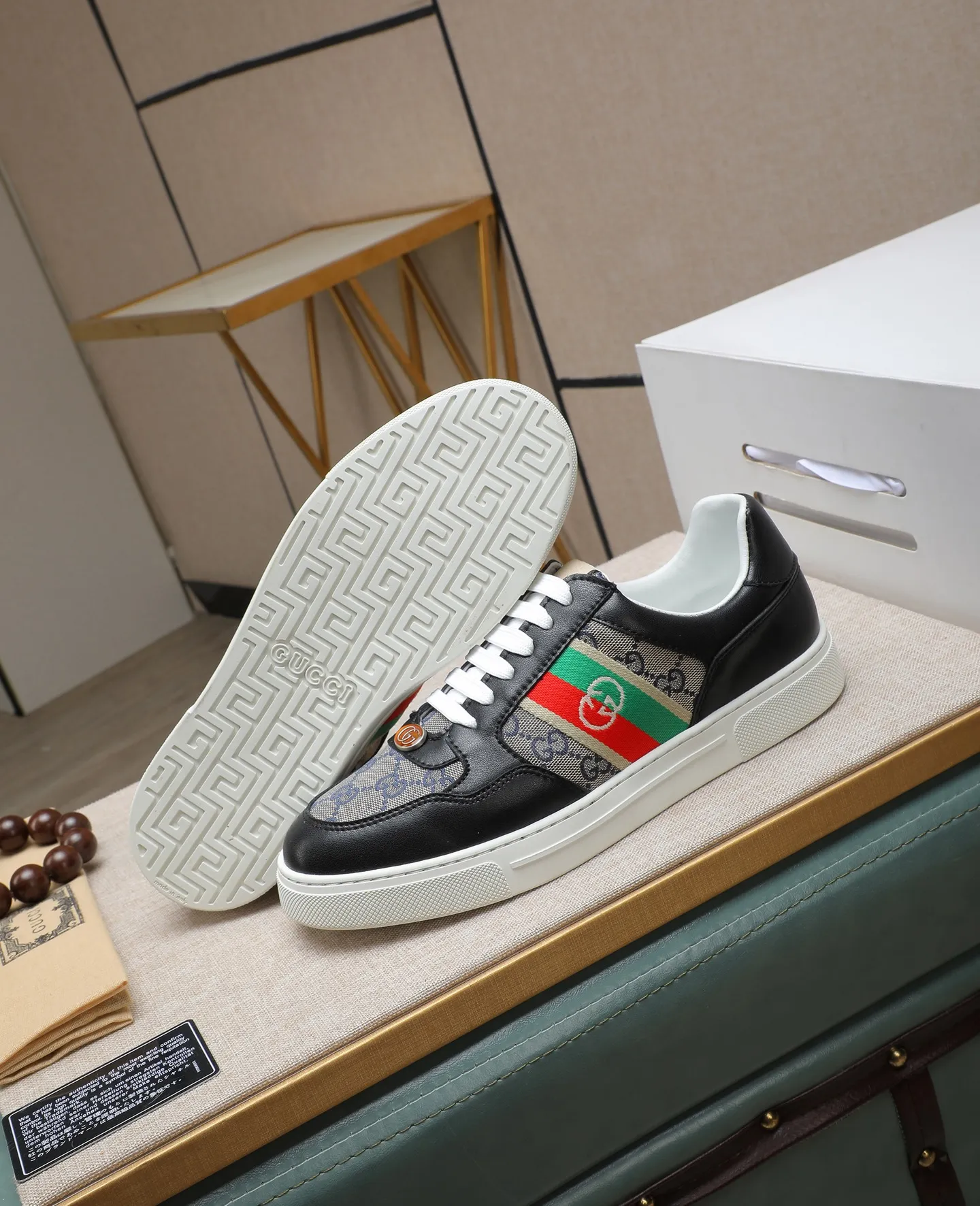 Men's men's shoes 💰440 GUCCI🔍🔍The latest model is on sale at the same time at the counter. Original calfskin imported from Italy, genuine leather lining, (high-end, noble, and classy) with exquisite workmanship. Sole: Original sole provided by the original factory, ⚠Exclusive double-layer movable molded sole super comfortable⚠, real shot 🎬The real thing is better🔍🔍"High quality·Follow the order" Code number 38-44